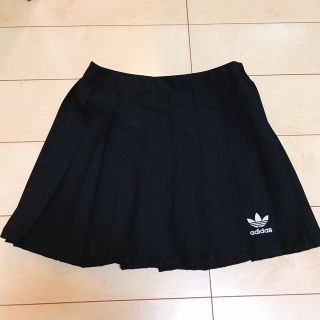 アディダス(adidas)のadidas プリーツ スカート(ウエア)