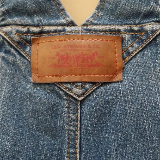 Levi's(リーバイス)のリーバイス　キッズ　オーバーオール　サイズ70 キッズ/ベビー/マタニティのベビー服(~85cm)(パンツ)の商品写真