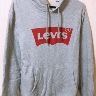 リーバイス(Levi's)のLevi's リーバイス プルオーバーパーカー スウェット 期間限定値下げ(パーカー)