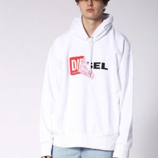 ディーゼル(DIESEL)の【新品】DIESEL ロゴパーカー(パーカー)