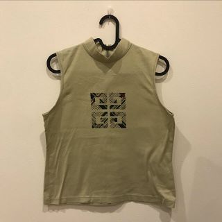 ジバンシィ(GIVENCHY)の早い者勝ち！GIVENCHY❤︎tops(Tシャツ(半袖/袖なし))