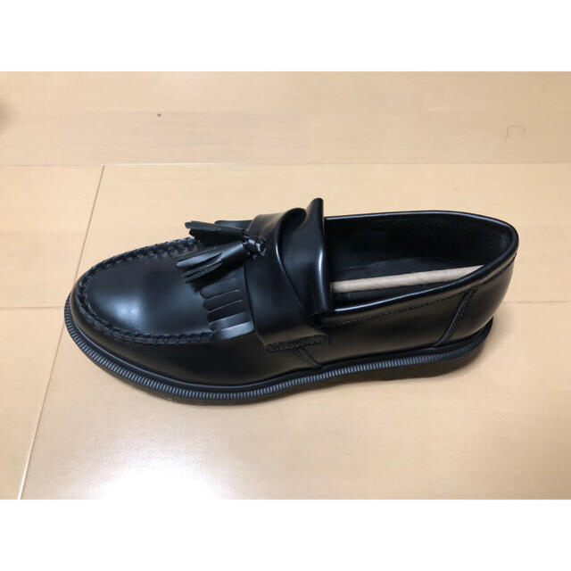 Dr.Martens(ドクターマーチン)の【新品未使用】Dr.Martens ADRIAN TASSEL LOAFER  メンズの靴/シューズ(ドレス/ビジネス)の商品写真