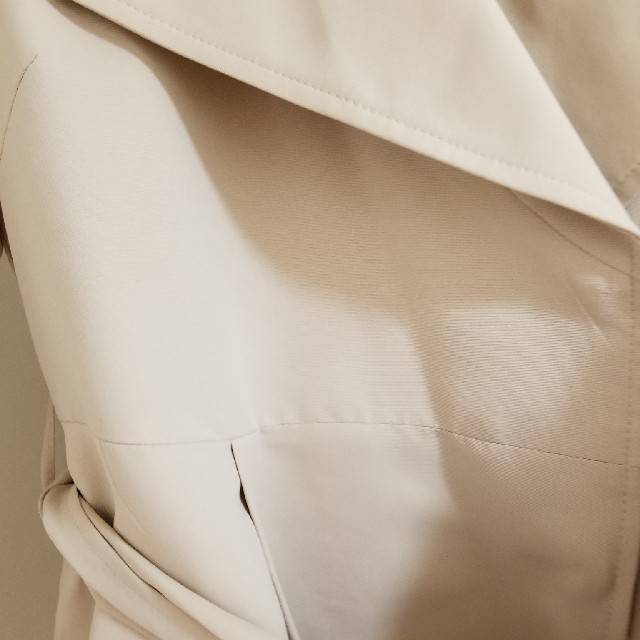 GRL(グレイル)のバルーントレンチコート(リエンダ、リップサービス風) レディースのジャケット/アウター(トレンチコート)の商品写真
