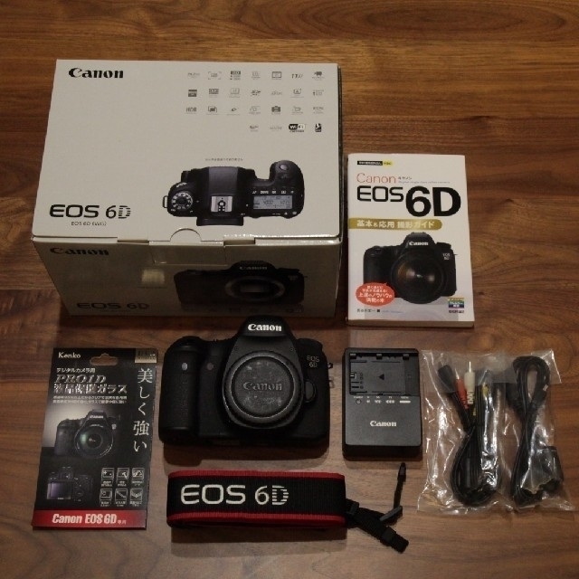 カメラEOS 6D ボディ　美品