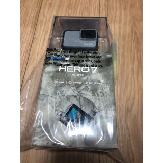 在庫処分セール 新品  gopro   hero7  white