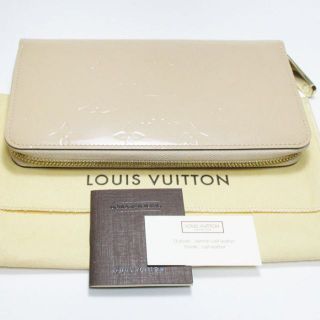 ルイヴィトン(LOUIS VUITTON)のルイヴィトン モノグラム・ヴェルニ ジッピーウォレット ベージュ(財布)