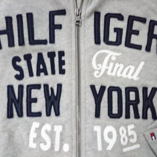 トミーヒルフィガー(TOMMY HILFIGER)の●美品● TOMMY HILFIGER ジップアップ ジャケット GRY L(ブルゾン)