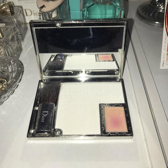 Dior(ディオール)のdior ハイライト コスメ/美容のベースメイク/化粧品(その他)の商品写真