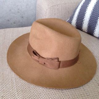 ベージュ フェルトHAT(ハット)