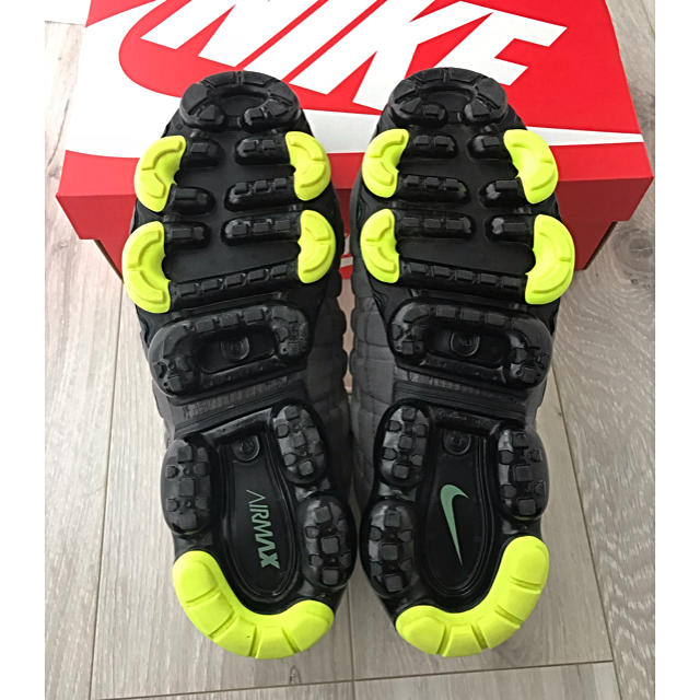 NIKE(ナイキ)の＾＾様専用 NIKE AIR VAPORMAX 95 27.5cm メンズの靴/シューズ(スニーカー)の商品写真