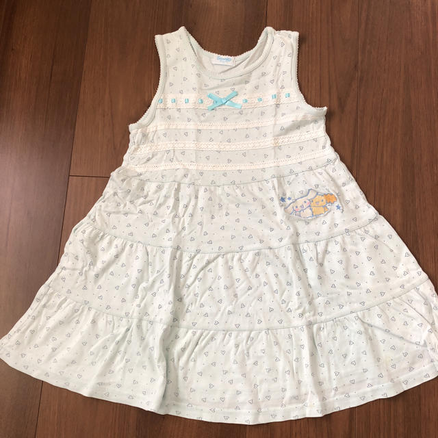 サンリオ(サンリオ)のシナモンロールワンピース120cm キッズ/ベビー/マタニティのキッズ服女の子用(90cm~)(ワンピース)の商品写真