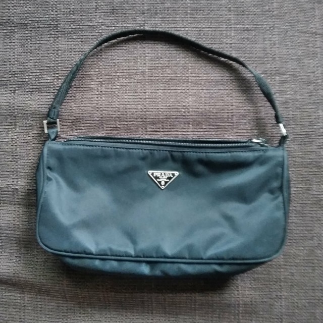 PRADA(プラダ)のPRADAポーチバッグ レディースのバッグ(ハンドバッグ)の商品写真