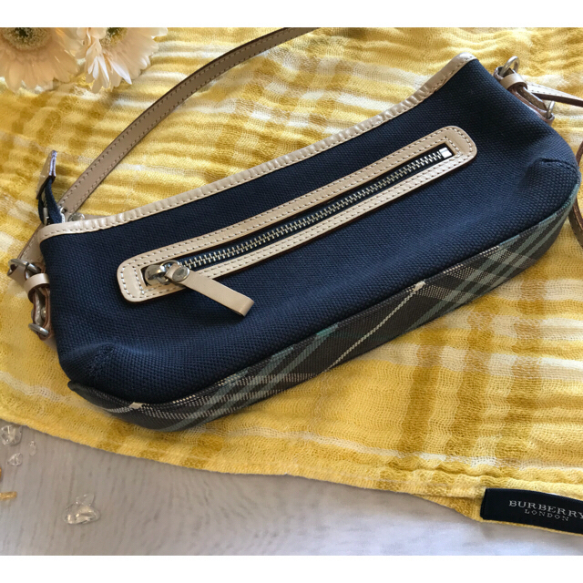 BURBERRY(バーバリー)のBurberry Blue label ショルダーバッグ レディースのファッション小物(その他)の商品写真