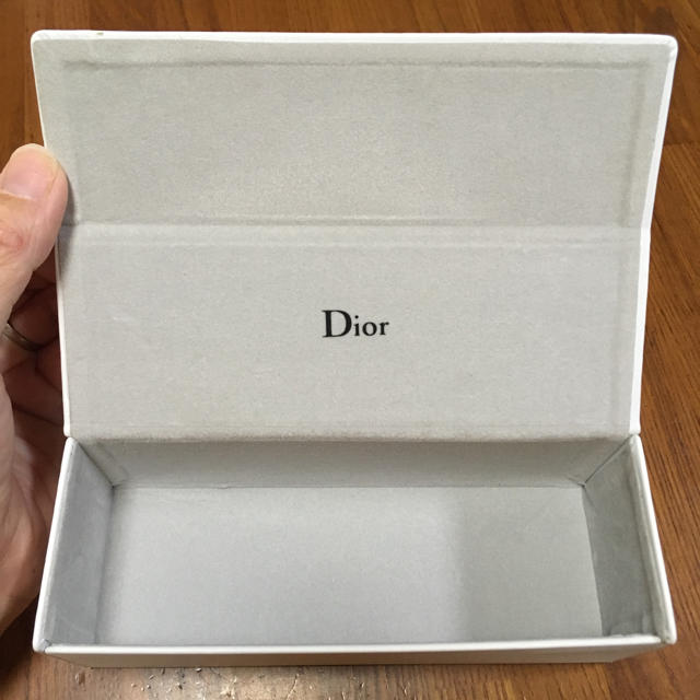 Dior(ディオール)のメガネケース Dior ディオール 白 メガネ拭き 内袋 その他のその他(その他)の商品写真