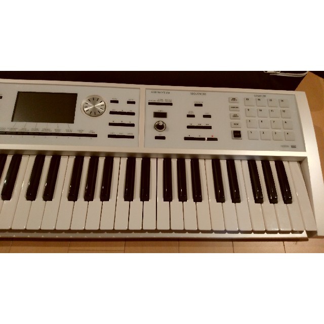 Roland - 限定色 Roland FA-06 SC ホワイトの通販 by もんちゃん's Roland - 限定色 Roland FA-06 SC ホワイトの通販 by もんちゃん's