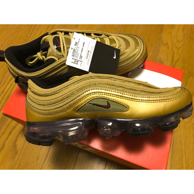 NIKE(ナイキ)の27.5センチ ヴェイパーマックス97 ゴールド AIR VAPORMAX 97 メンズの靴/シューズ(スニーカー)の商品写真