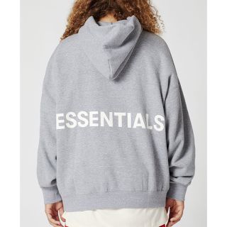 フィアオブゴッド(FEAR OF GOD)の本日限定価格 FOG Essentials Graphic パーカー 灰 L(その他)