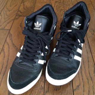 アディダス(adidas)のadidas⭐️ハイカットスニーカー(スニーカー)