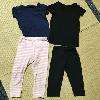 ユニクロ(UNIQLO)のヒートテック4枚セット(肌着/下着)