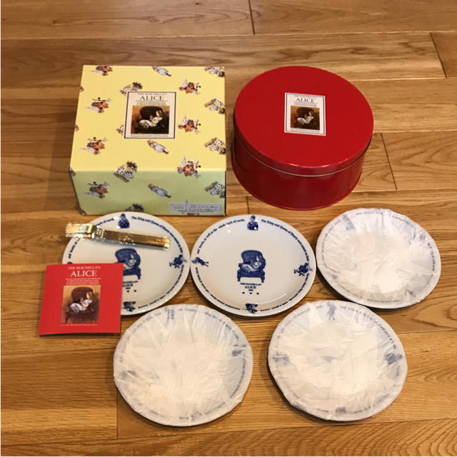 ふしぎの国のアリス - マクミラン アリス ケーキ皿の通販 by ふしぎの国のアリス - マクミラン アリス ケーキ皿の通販 by