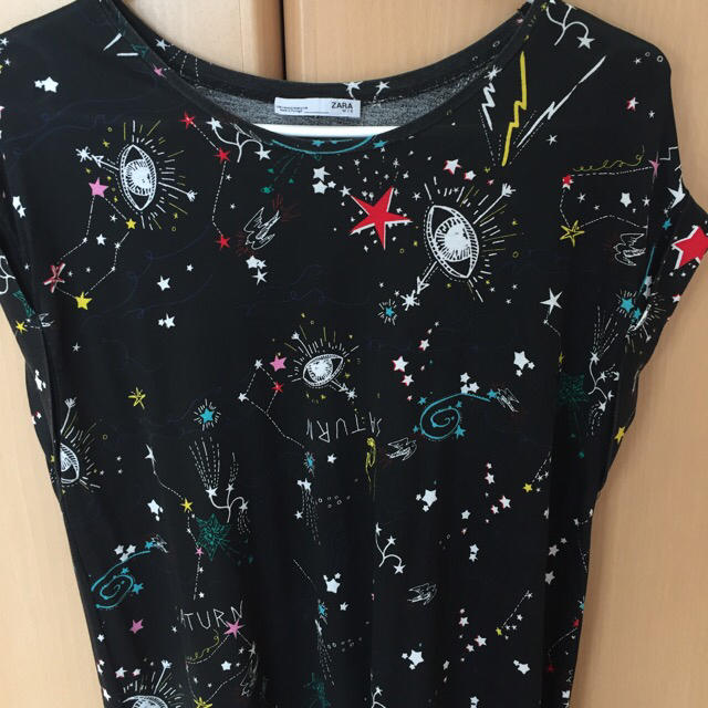 ZARA(ザラ)のZARA トップス レディースのトップス(Tシャツ(半袖/袖なし))の商品写真