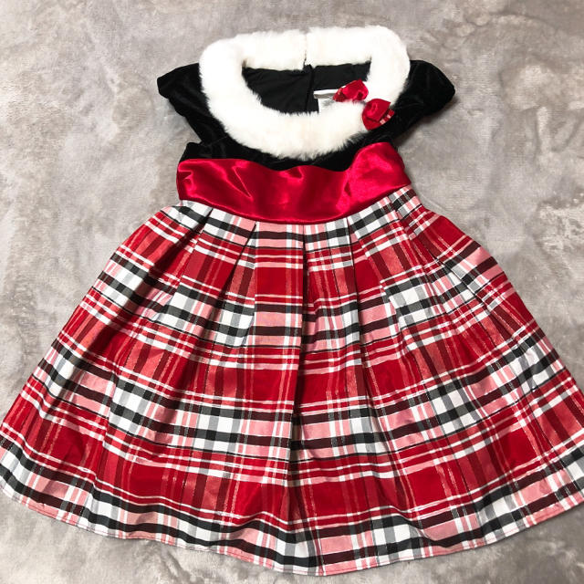 コストコ(コストコ)のクリスマス ドレス ワンピース キッズ/ベビー/マタニティのキッズ服女の子用(90cm~)(ワンピース)の商品写真