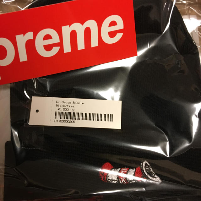 Supreme(シュプリーム)の黒 supreme Cat in the Hat ビーニー ニット帽 メンズの帽子(ニット帽/ビーニー)の商品写真