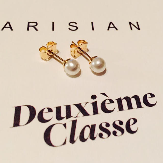 DEUXIEME CLASSE(ドゥーズィエムクラス)の★新品 DEUXIEME CLASSE ドゥーズィエムクラス 一粒パールピアス レディースのアクセサリー(ピアス)の商品写真