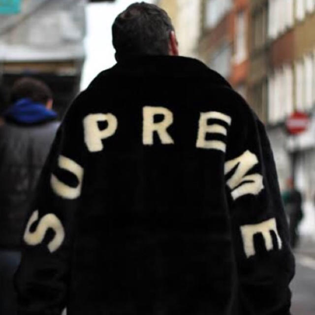 Supreme(シュプリーム)のsupreme  Fur  JKT XL黒 レディースのジャケット/アウター(毛皮/ファーコート)の商品写真