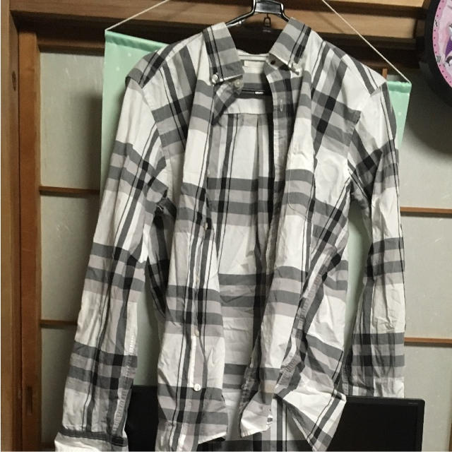 GU(ジーユー)のGU シャツ レディースのトップス(Tシャツ(長袖/七分))の商品写真