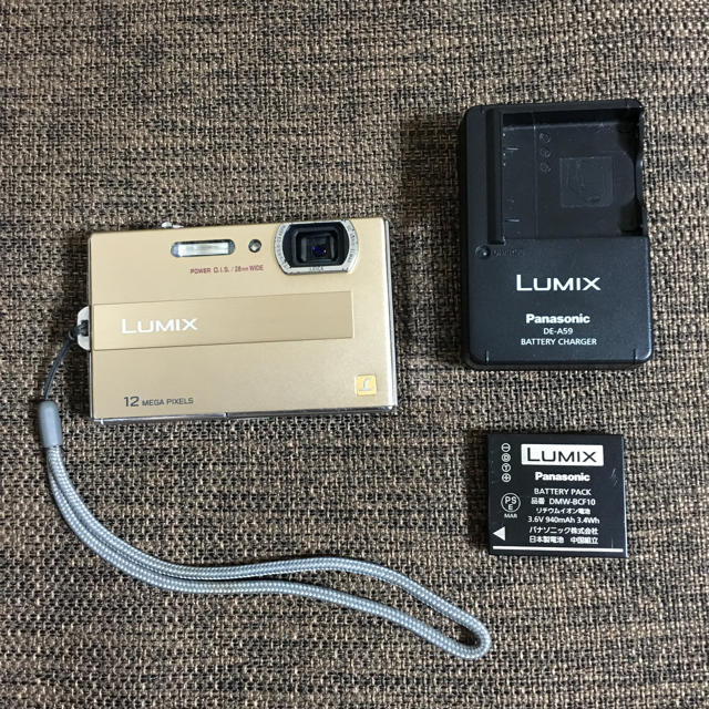 デジタルカメラ LUMIX パナソニック スマホ/家電/カメラのカメラ(コンパクトデジタルカメラ)の商品写真