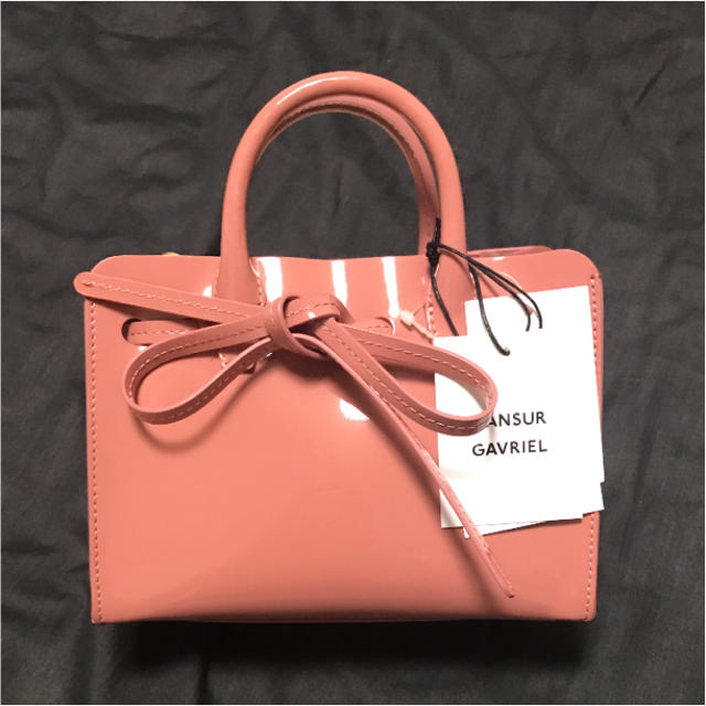 MANSUR GAVRIEL(マンサーガブリエル)のマンサーガブリエル  新品 未使用 レディースのバッグ(ショルダーバッグ)の商品写真