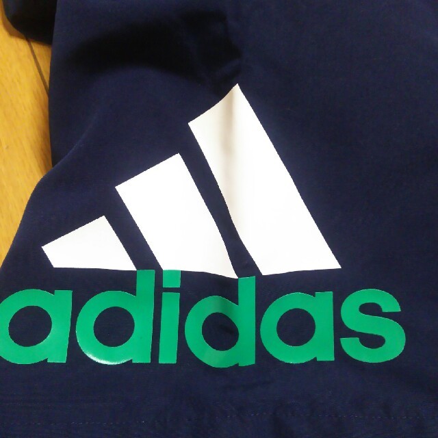 adidas(アディダス)のアディダス ハーフパンツ キッズ/ベビー/マタニティのキッズ服男の子用(90cm~)(パンツ/スパッツ)の商品写真