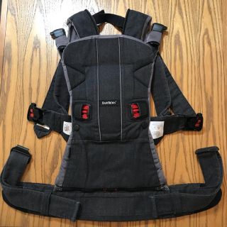 ベビービョルン(BABYBJORN)のベビービョルン ベビーキャリア ONE+ 抱っこ紐(抱っこひも/おんぶひも)