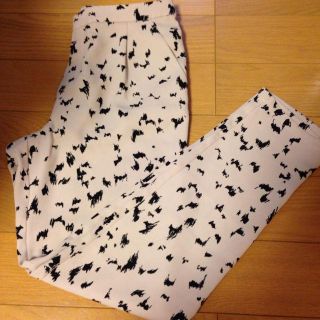 ジャスグリッティー(JUSGLITTY)のジャス♡ゆるパンツ♡(クロップドパンツ)