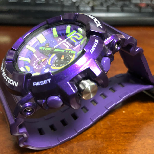 G-SHOCK(ジーショック)の最終お値下げ！ G-SHOCK GAC-110 エヴァンゲリオン 初号機カラー メンズの時計(腕時計(アナログ))の商品写真