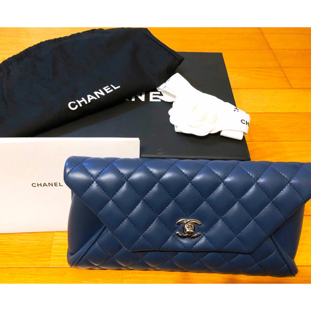 【ほぼ未使用新品】 CHANEL シャネル クラッチバッグ