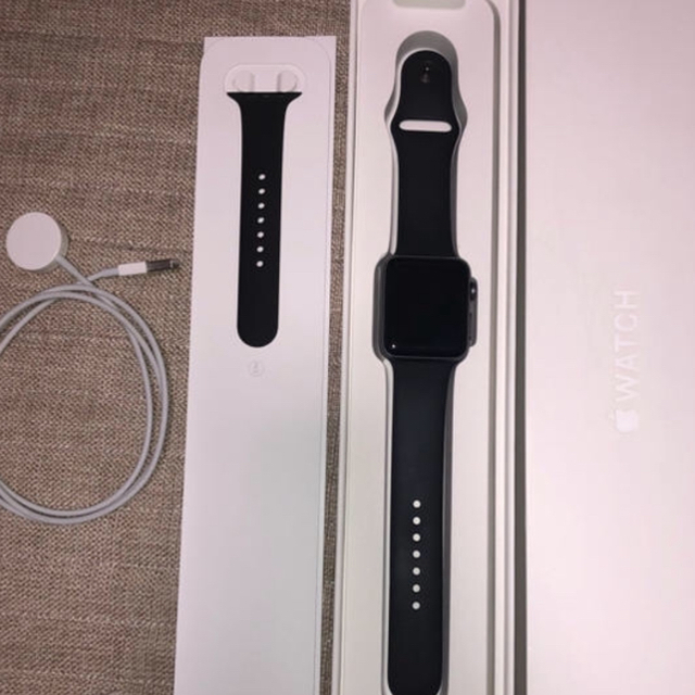 Apple(アップル)のApple Watch series 2  メンズの時計(腕時計(デジタル))の商品写真