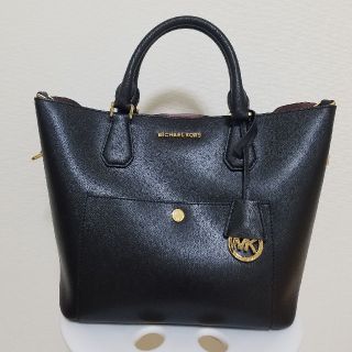 マイケルコース(Michael Kors)の★レア！★マイケルコース★限定カラー★グリニッジラージ★(トートバッグ)