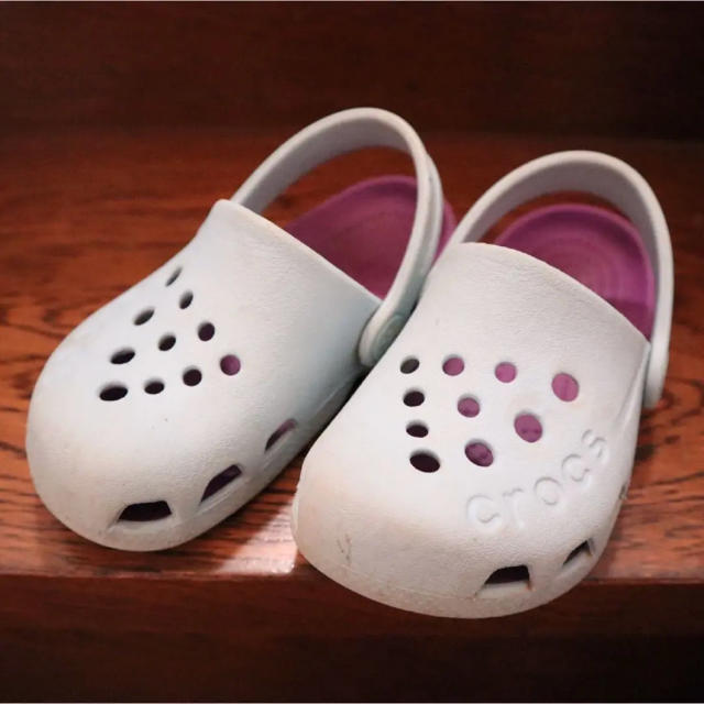 crocs(クロックス)の☆クロックス☆ サンダル 15.5cm キッズ/ベビー/マタニティのキッズ靴/シューズ(15cm~)(サンダル)の商品写真