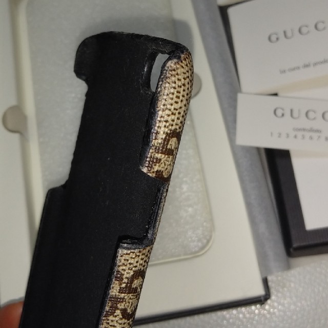 Gucci(グッチ)のにゃん様 スマホ/家電/カメラのスマホアクセサリー(iPhoneケース)の商品写真