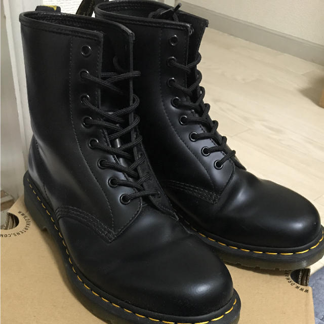 ドクターマーチン 8ホール Dr.Martens