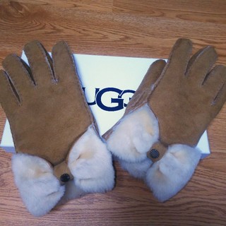 アグ(UGG)のUGG💛💜💛リボン🎀手袋(手袋)