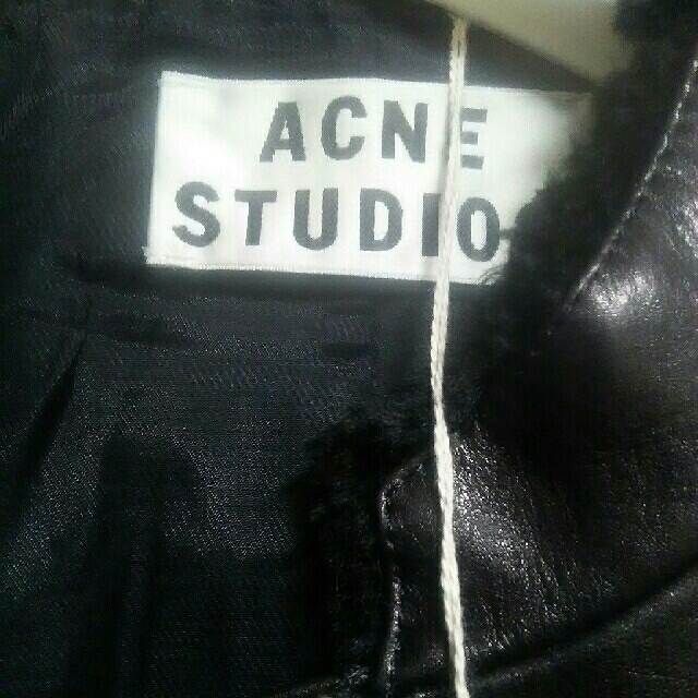 ACNE 38   ムートン ひなみさま❤