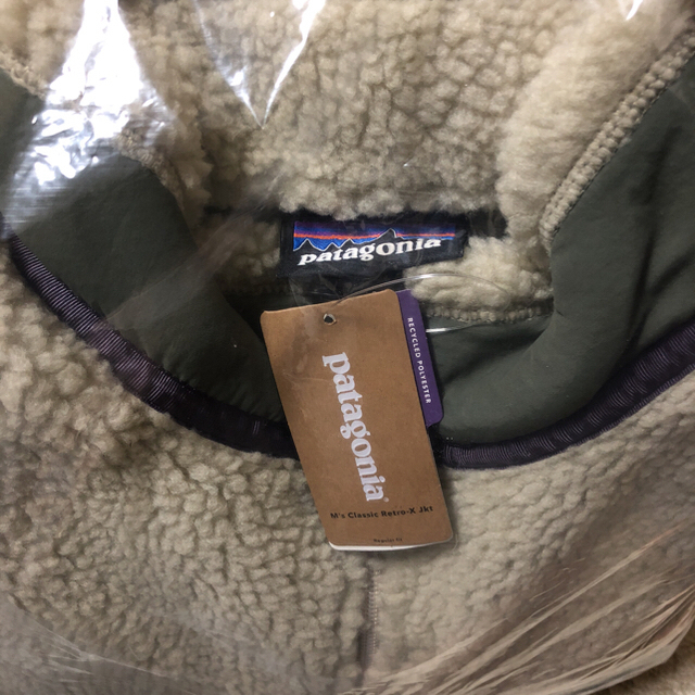 patagonia(パタゴニア)の【新品タグ付】パタゴニア レトロX ジャケット メンズのジャケット/アウター(ブルゾン)の商品写真