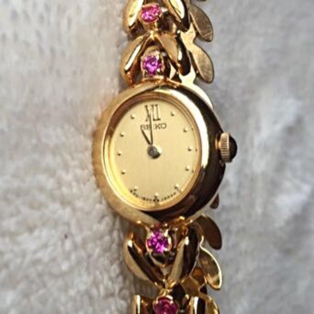 SEIKO - 80's国産!SEIKOルビー華奢腕時計の通販 by lamp SEIKO - 80's国産!SEIKOルビー華奢腕時計の通販 by lamp