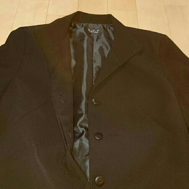 a.v.v(アーヴェヴェ)のa.v.v 黒のパンツスーツ  七五三、卒業式に レディースのフォーマル/ドレス(スーツ)の商品写真