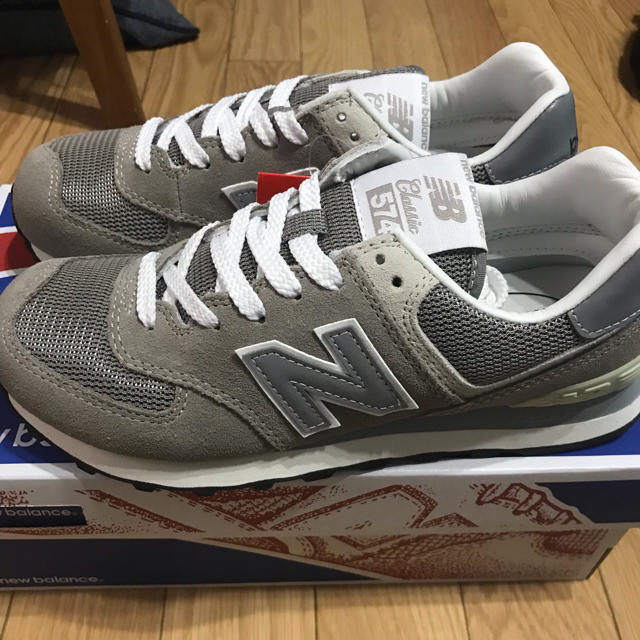 New Balance(ニューバランス)のnew balance ニューバランス 574 グレー 23.5 レディースの靴/シューズ(スニーカー)の商品写真