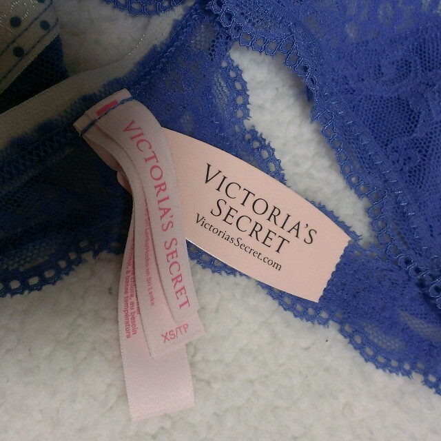 Victoria's Secret(ヴィクトリアズシークレット)のヴィクトリア♡ランジェ＆グロス  レディースのレディース その他(セット/コーデ)の商品写真