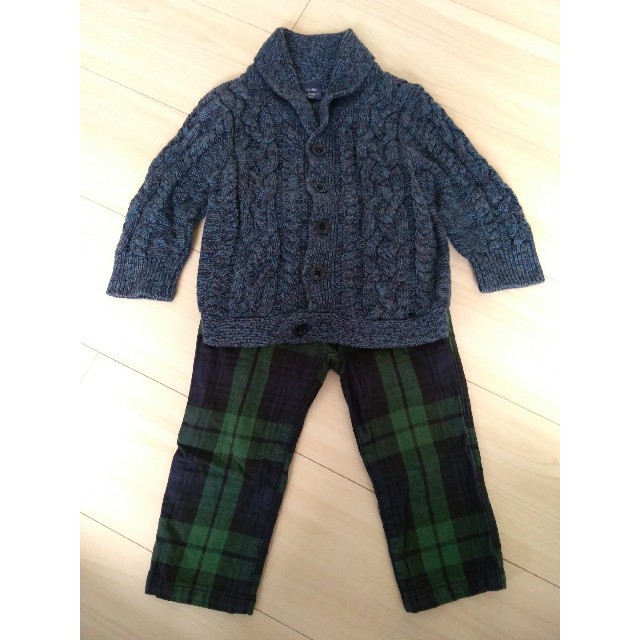 babyGAP(ベビーギャップ)のbabygap　ニットカーディガン キッズ/ベビー/マタニティのキッズ服男の子用(90cm~)(カーディガン)の商品写真